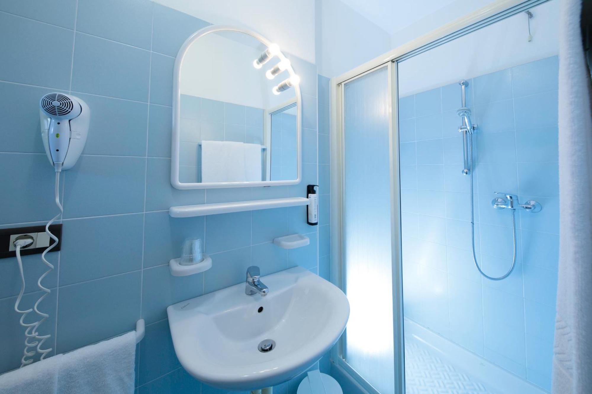 Hotel Garni Losanna Μπιμπιόνε Εξωτερικό φωτογραφία