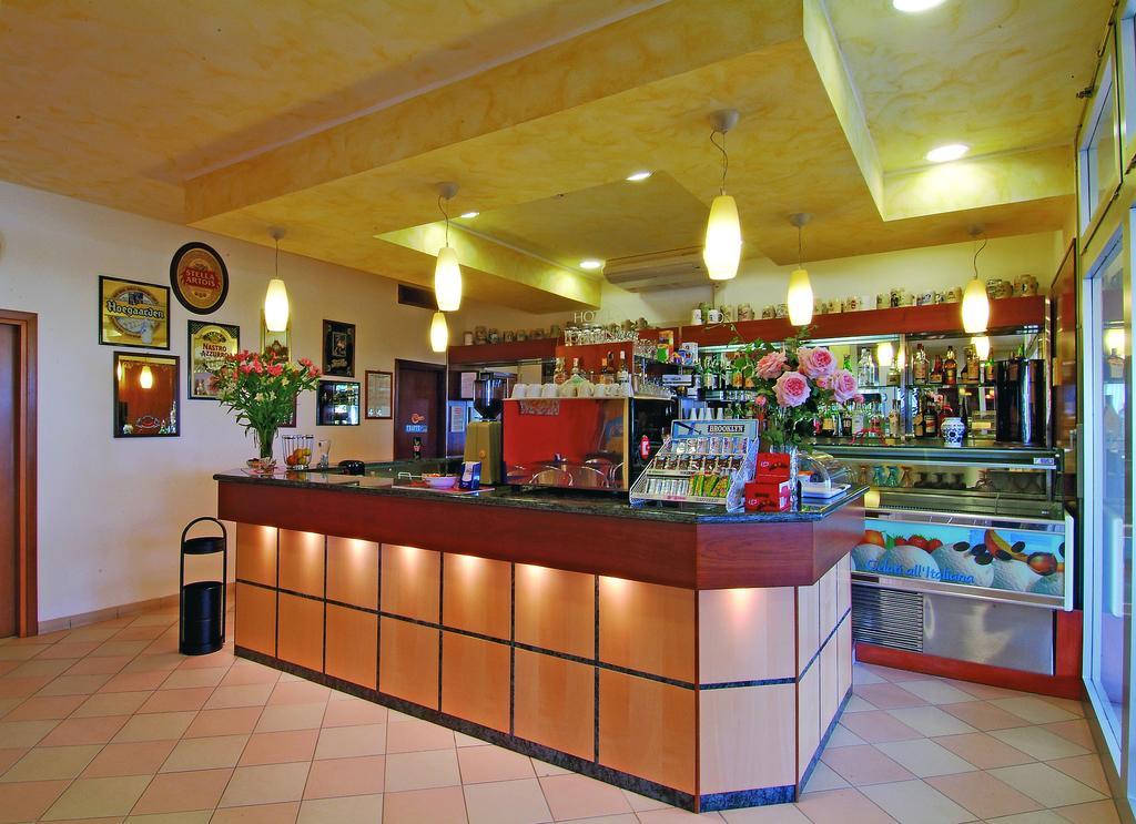 Hotel Garni Losanna Μπιμπιόνε Εξωτερικό φωτογραφία